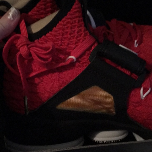 Nike’s main image 6